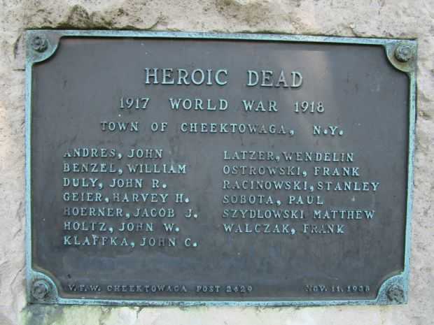 TOWN OF CHEEKTOWAGA WORLD WAR HEROIC DEAD MEMORIAL PLAQUE