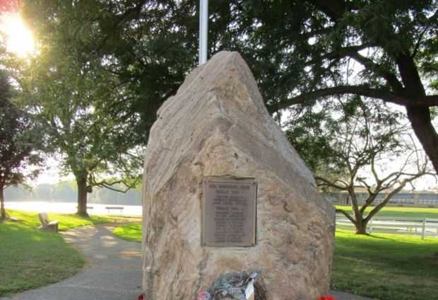 OUR HONORED DEAD WAR MEMORIAL