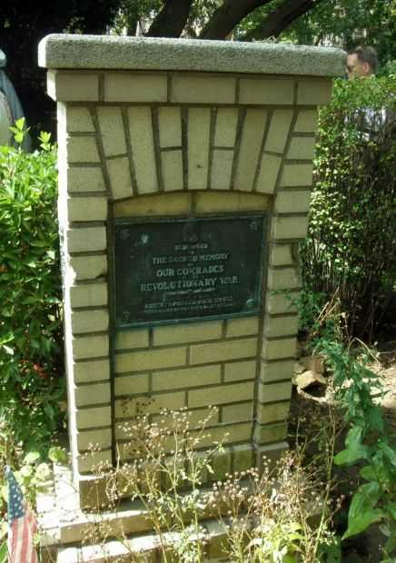 V.F.W. POST 985 REVOLUTIONARY WAR MEMORIAL