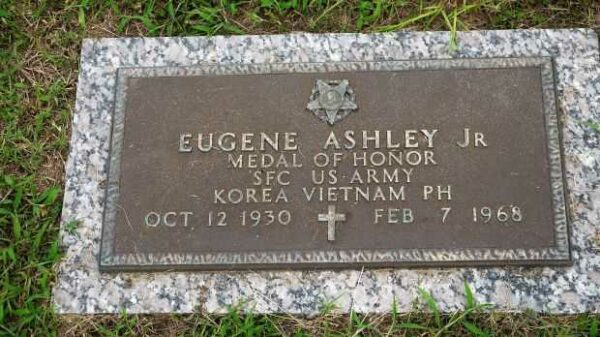 EUGENE ASHLEY JR MEDAL OF HONOR MEMORIAL GRAVE STONE