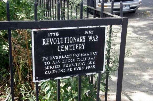 BROOKLYN REVOLUTIONARY WAR CEMETERY MEMORIAL PLAQUE