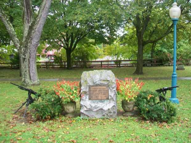 WHITEHALL WORLD WAR MEMORIAL