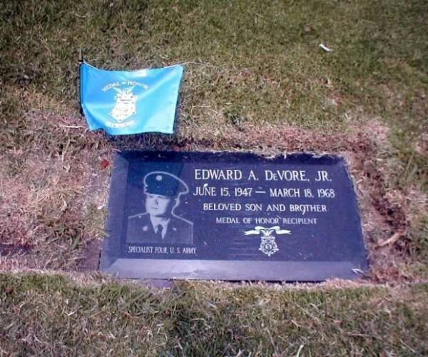 EDWARD A. DEVORE, JR. MEDAL OF HONOR MEMORIAL GRAVE STONE