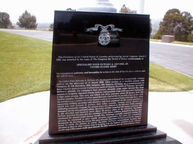 EDWARD A. DEVORE, JR. MEDAL OF HONOR WAR MEMORIAL BACK