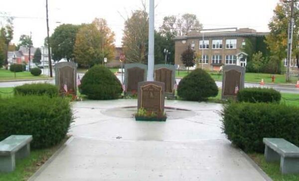 VETERANS MEMORIAL PARK