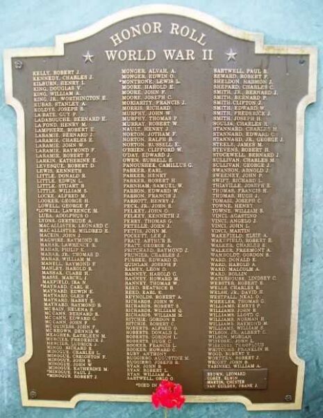 VETERANS MEMORIAL PARK WORLD WAR II PLAQUE B
