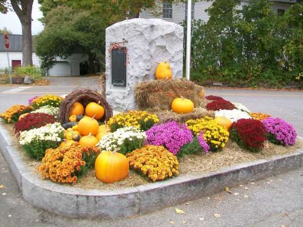CHARLOTTE WORLD WAR ROLL OF HONOR MEMORIAL