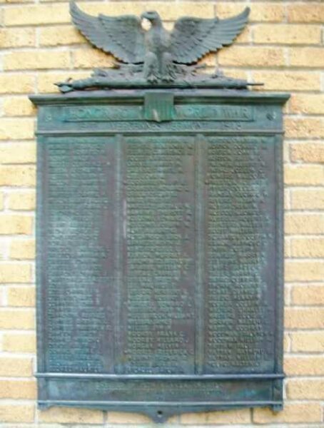 VERGENNES WORLD WAR HONOR ROLL MEMORIAL