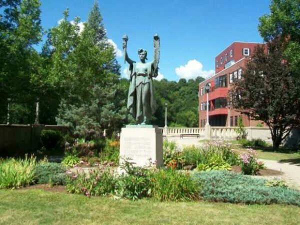 BANGOR WORLD WAR I MEMORIAL