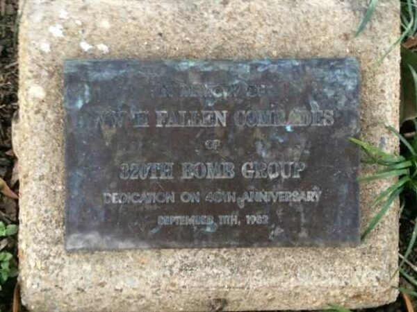 320TH BOMB GROUP WAR MEMORIAL TREE PLAQUE