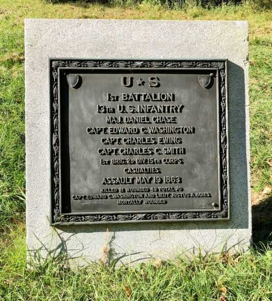 US 1ST BATTALIOON 13TH U.S. INFANTRY WAR MEMORIAL