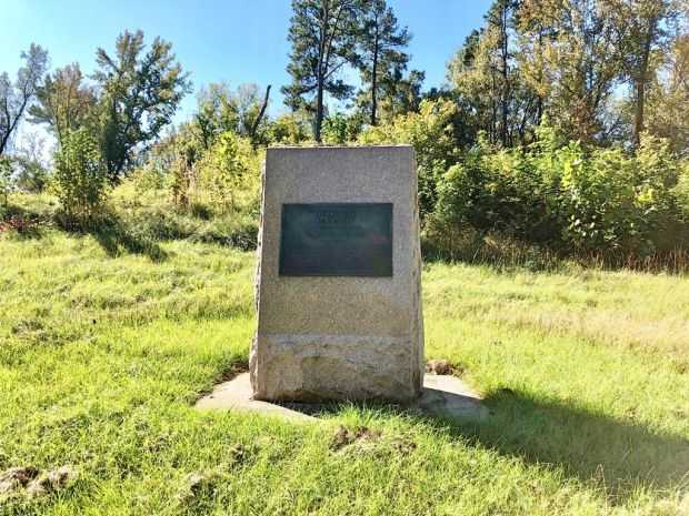 MINNESOTA 5TH INFANTRY WAR MEMORIAL
