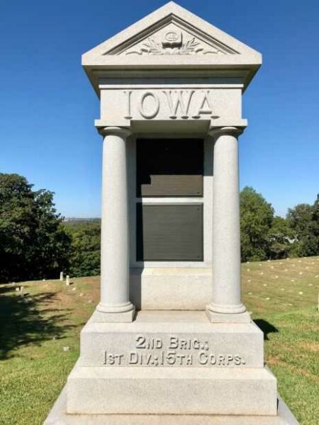IOWA 2ND BRIG. WAR MEMORIAL