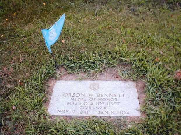 ORSON W BENNETT MEDAL OF HONOR MEMORIAL GRAVE STONE