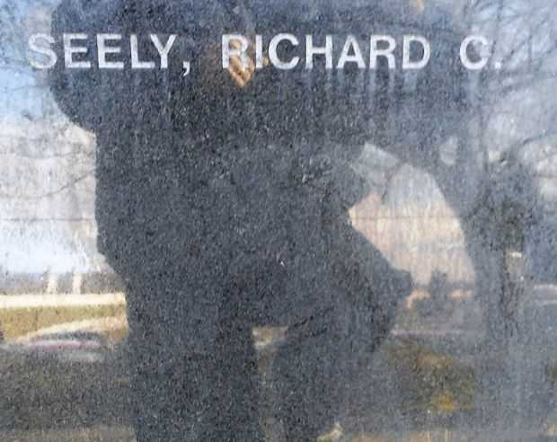 LUZERNE COUNTY VIETNAM VETERANS MEMORIAL PLAQUE I