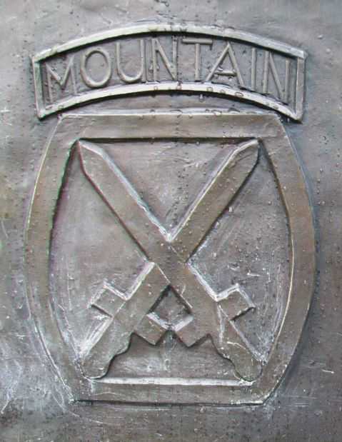 MILITARY MOUNTAINEERS MEMORIAL EMBLEM