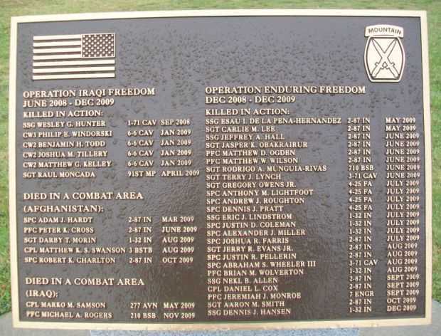 10TH MOUNTAIN DIVISION HEROES WALK MEMORIAL PLAQUE G