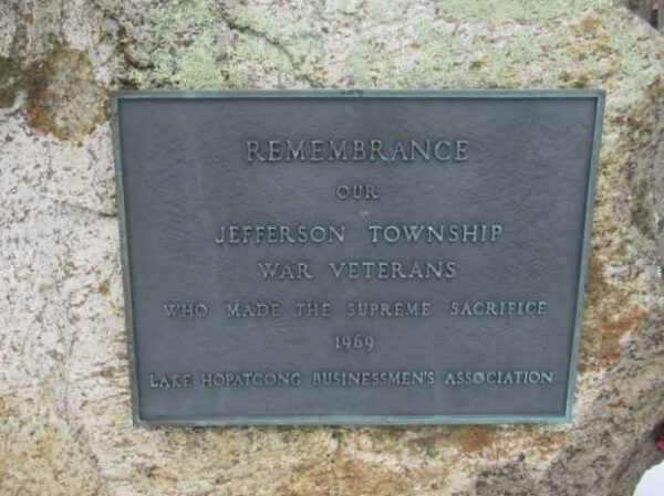 JEFFERSON TOWNSHIP WAR VETERANS MEMORIAL PLAQUE A