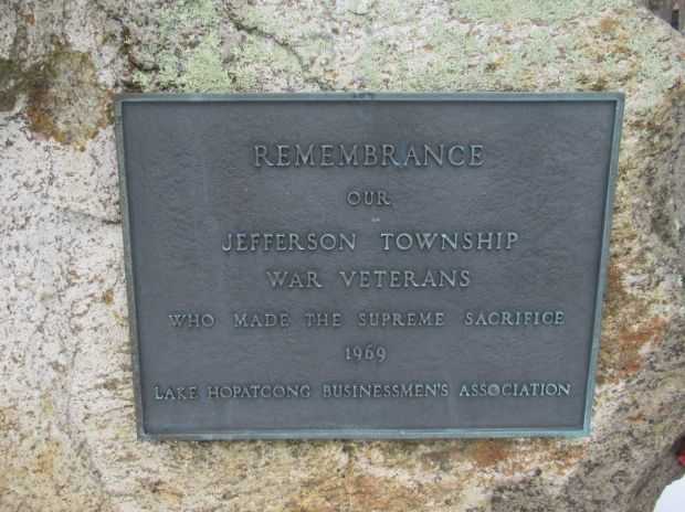 JEFFERSON TOWNSHIP WAR VETERANS MEMORIAL PLAQUE A