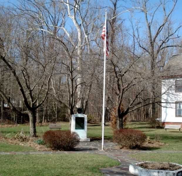 RUSSELL ROLL OF HONOR MEMORIAL