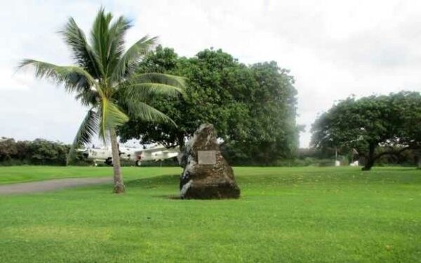 HE HO’OMANA’O WAR MEMORIAL