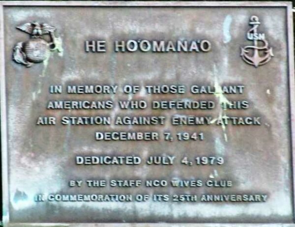 HE HO’OMANA’O WAR MEMORIAL PLAQUE