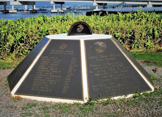 UNITED STATES MARINE CORPS 7 DECEMBER 1941 MEMORIAL
