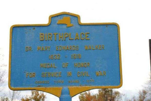 BIRTHPLACE OF DR. MARY EDWARDS WALKER WAR MEMORIAL MARKER