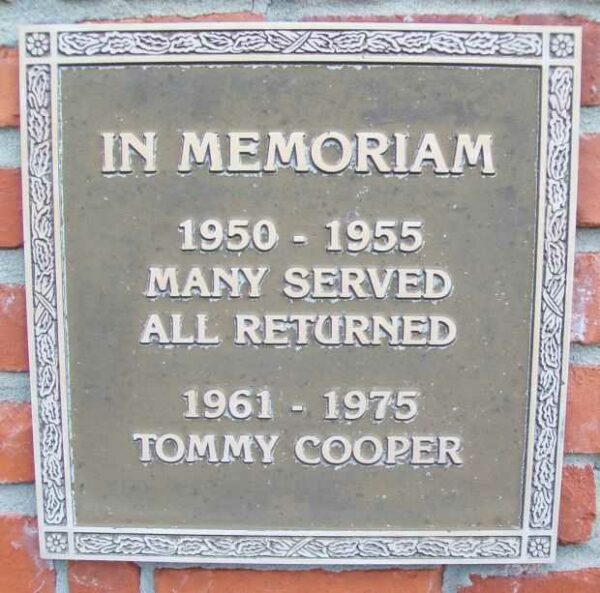 IN MEMORIAM 1950-1955 AND 1961-1975 MEMORIAL PLAQUE