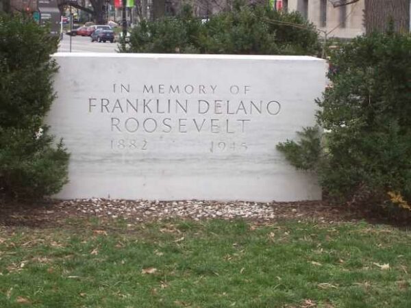 IN MEMORY OF FRANKLIN DELANO ROOSEVELT MEMORIAL