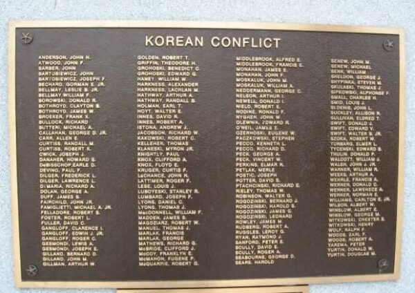 THOMASTON VETERANS MEMORIAL PLAQUE B