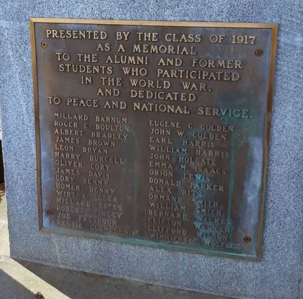 CLASS OF 1917 ALUMNI WORLD WAR MEMORIAL PLAQUE