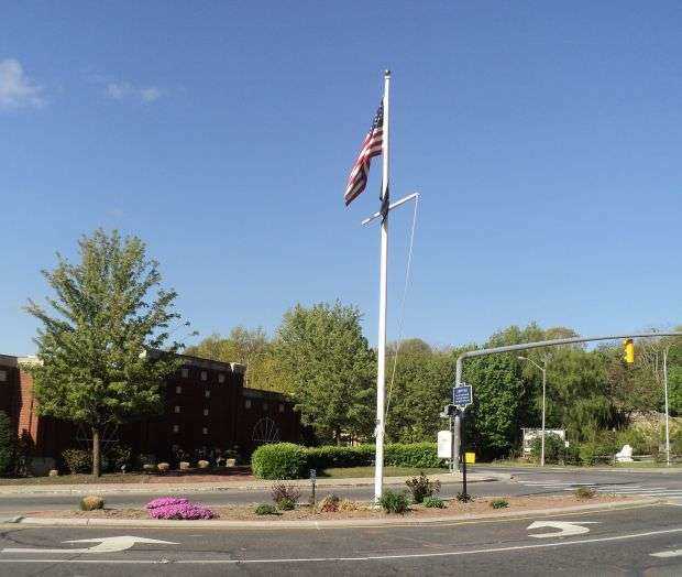 CITY OF GLEN COVE LIBERTY POLE WAR MEMORIAL