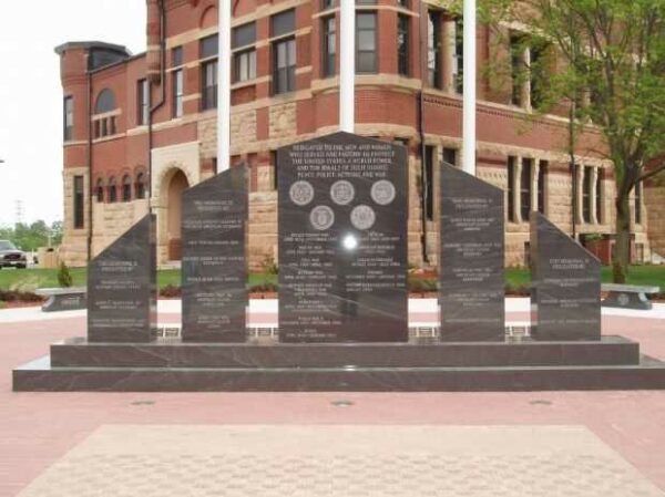 FREEBORN COUNTY WAR MEMORIAL
