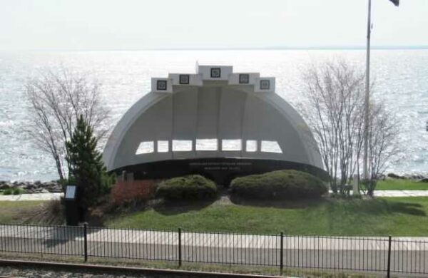 NORTHLAND VIETNAM VETERANS MEMORIAL