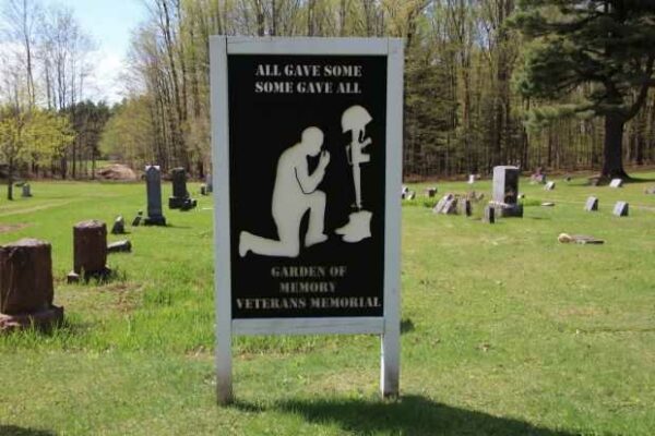 GARDEN OF MEMORY VETERANS MEMORIAL MARKER