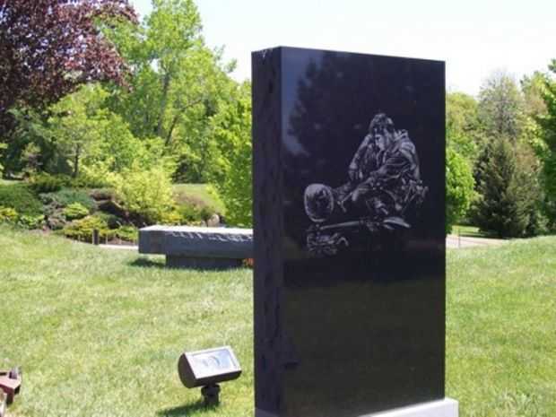 GREATER ROCHESTER VIETNAM VETERANS MEMORIAL GARDEN OF REFLECTION FRONT