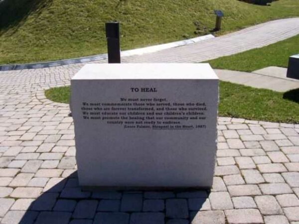 GREATER ROCHESTER VIETNAM VETERANS MEMORIAL STONE N