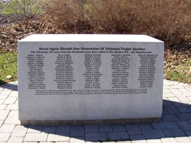 GREATER ROCHESTER VIETNAM VETERANS MEMORIAL STONE L