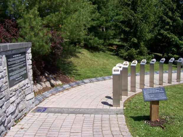 GREATER ROCHESTER VIETNAM VETERANS MEMORIAL WALK OF HONOR