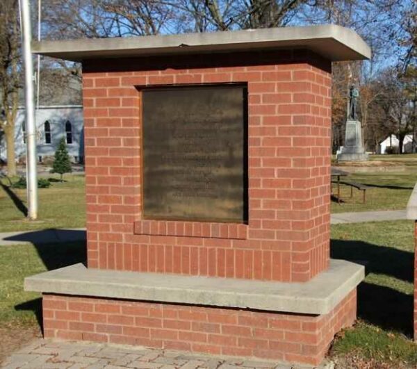 CAMBRIDGE WAR MEMORIAL