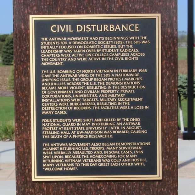 CIVIL DISTURBANCE WAR MEMORIAL PILLAR PLAQUE