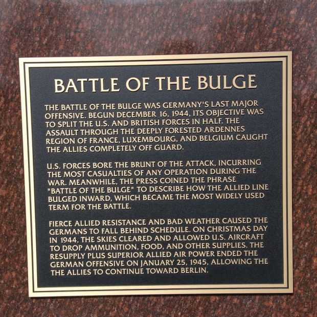 BATTLE OF THE BULGE WAR MEMORIAL PILLAR PLAQUE
