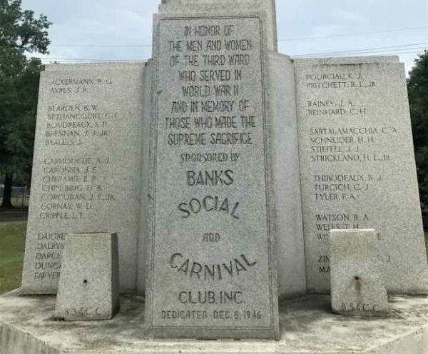THIRD WARD WORLD WAR II SUPREME SACRIFICE MEMORIAL CENTER STONE