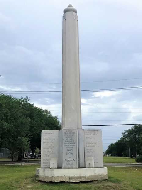 THIRD WARD WORLD WAR II SUPREME SACRIFICE MEMORIAL