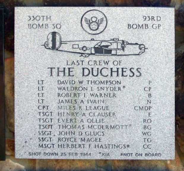 330TH BOMB SQ 93RD BOMB GP WAR MEMORIAL PLAQUE