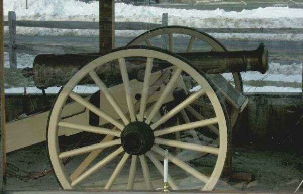 POLE TAVERN MEMORIAL CANNON