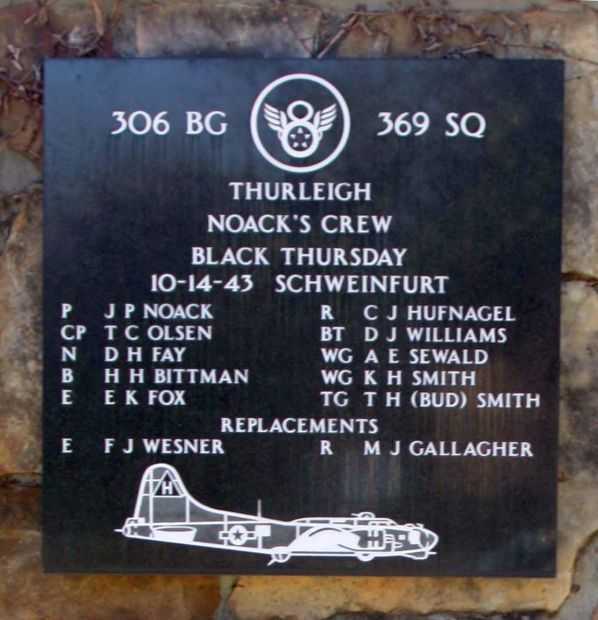 306 BG 369 SQ WAR MEMORIAL PLAQUE