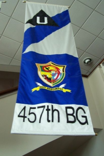 457TH BG WAR MEMORIAL BANNER