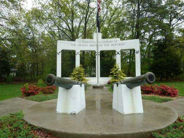 GRAND ARMY OF THE REPUBLIC WAR MEMORIAL